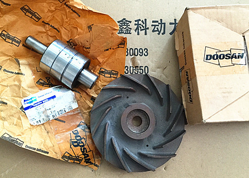 DOOSAN water impeller, DAEWOO bearing unit,Water pump repair kit for Daewoo and Doosan engine,P126,P158,P222,AD136,PU158