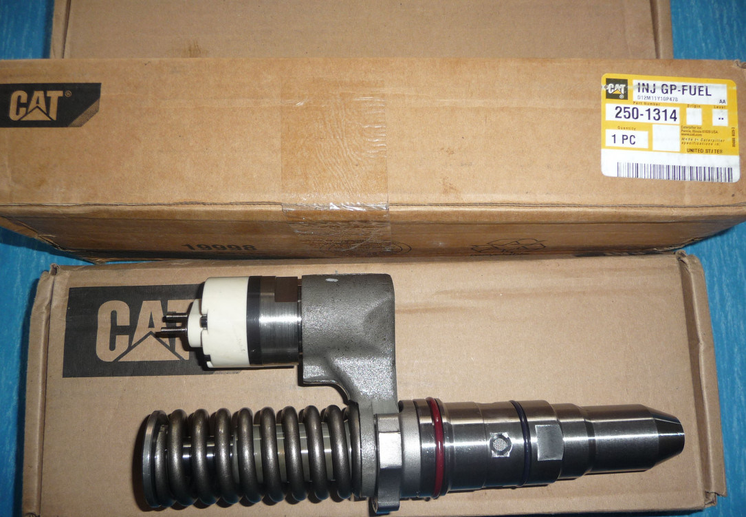USA Caterpillar diesel generator parts.Caterpillar nozzle assy.Nozzle ...